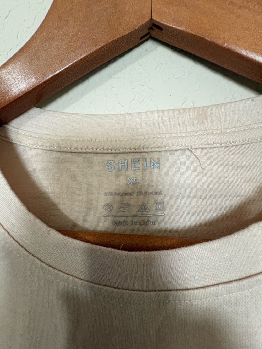 SHEIN Beige California Graphic Short-Sleeve Crew Beck CottonTee Size XS - Picture 10 of 12